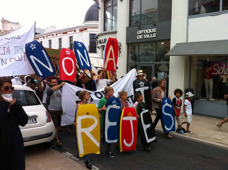 manifestation_arcachon_5.JPG