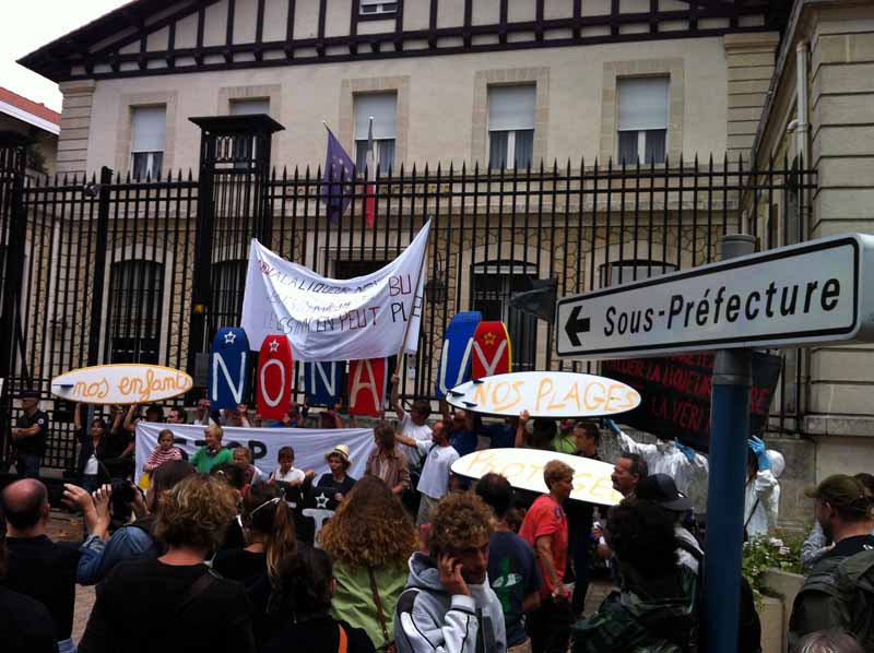 manifestation_arcachon_8.JPG